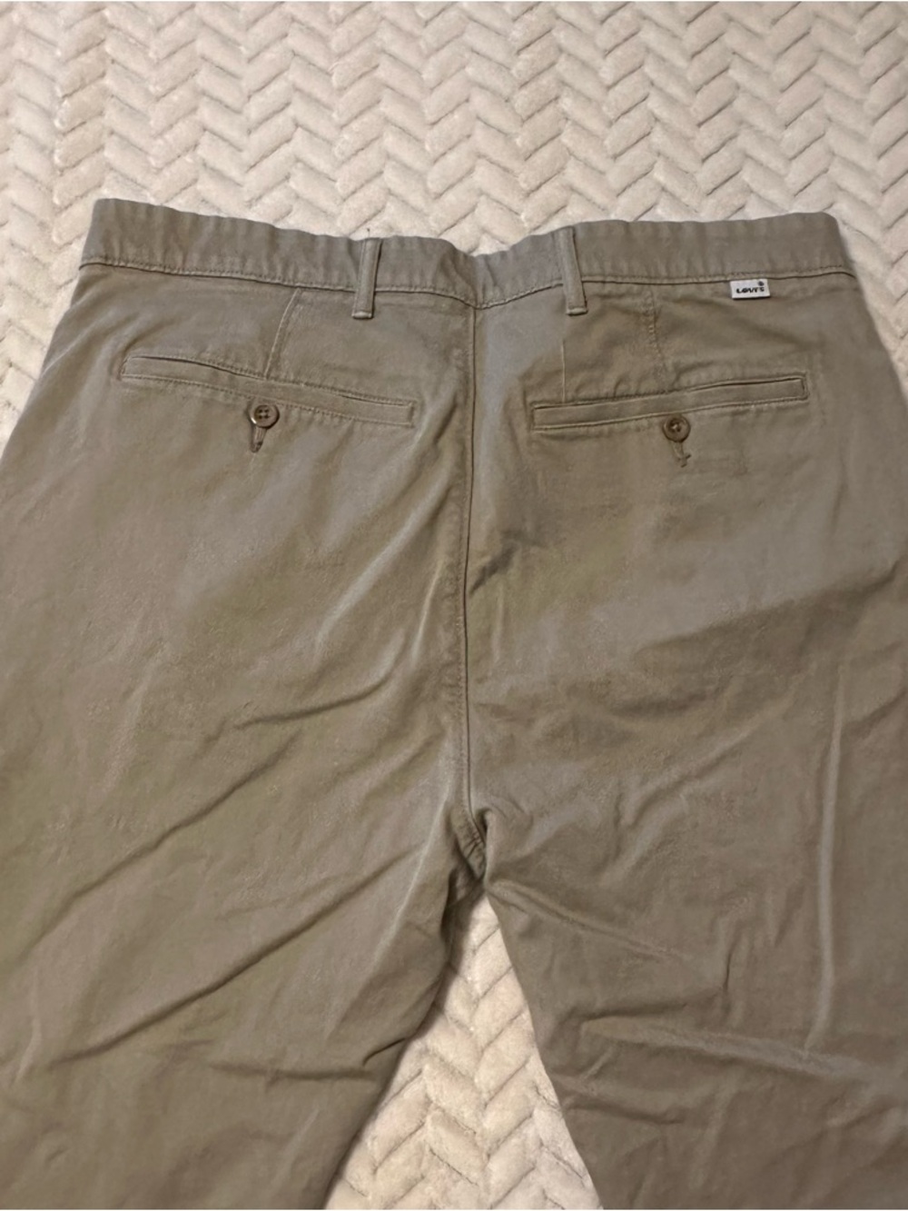 Classic Men’s Levi's Khaki Chino Pants Size 36 x 30